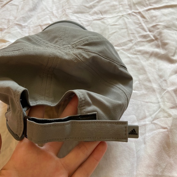 ADIDAS Running Cap - Picture 4 of 5